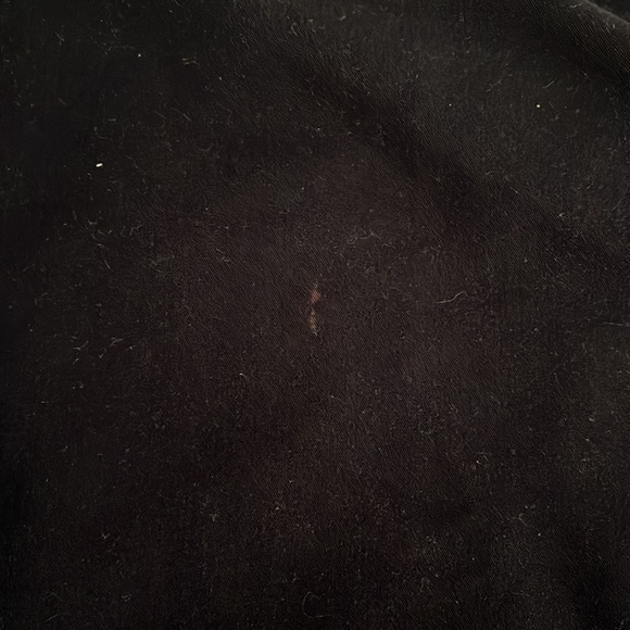 FIGS Casma™ Three-Pocket Navy Small Scrub Top - Picture 5 of 5